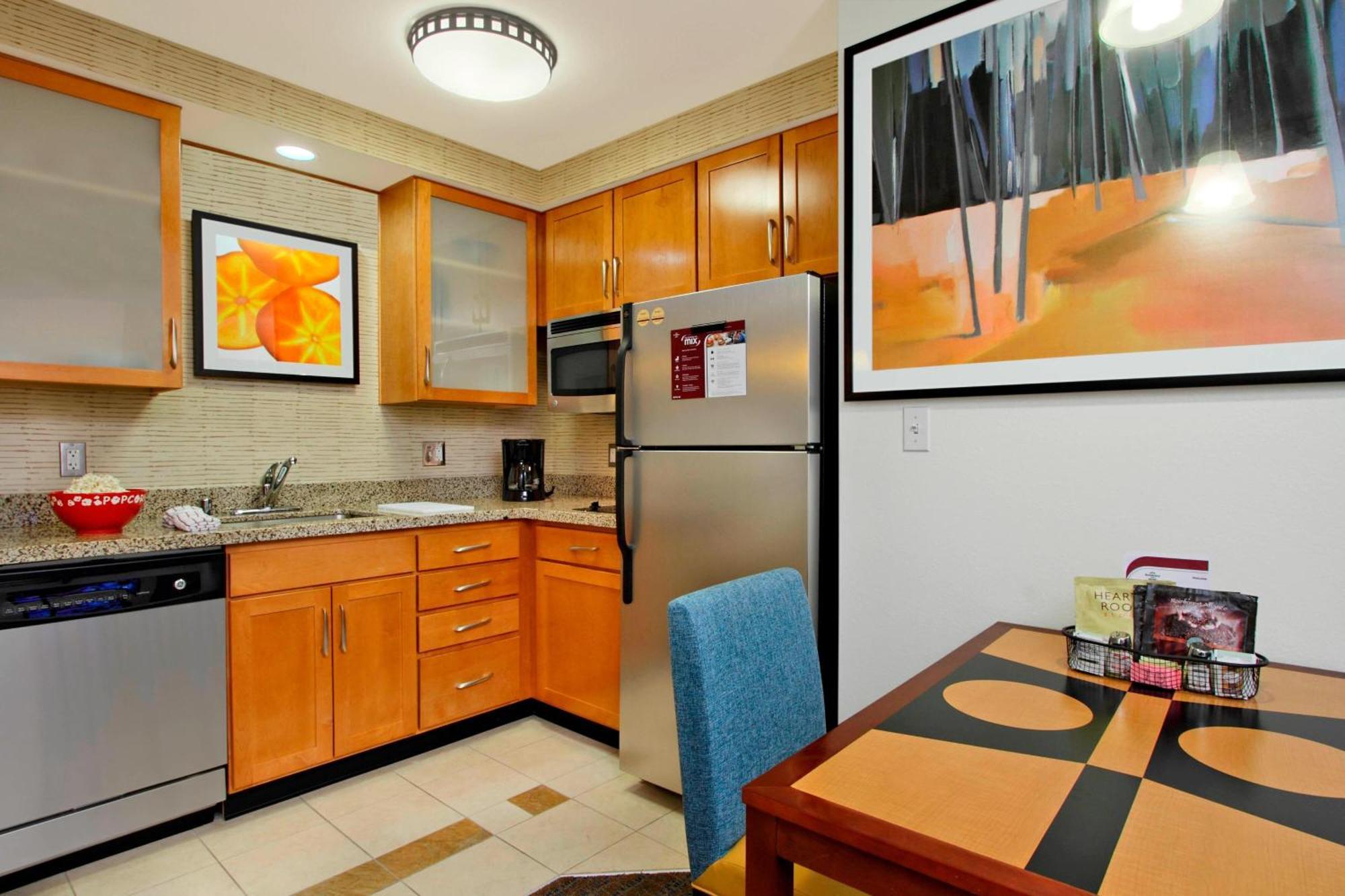 Residence Inn Phoenix Glendale Sports & Entertainment District Exterior foto